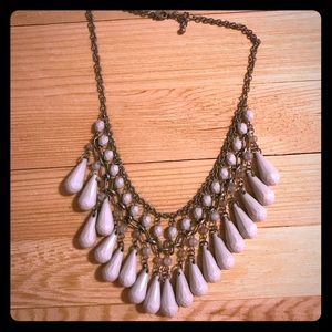 Light grey statement necklace